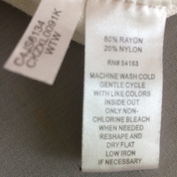 White Calvin Klein sweater XL - Picture 6 of 7